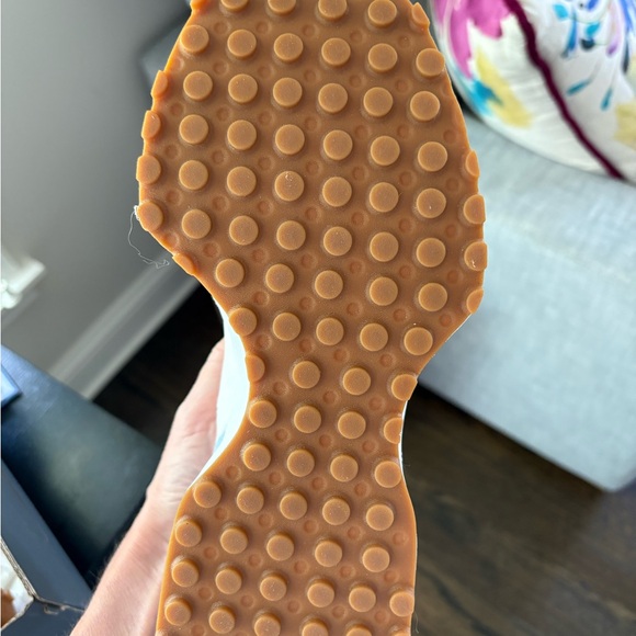 NWT New Balance White and Light Blue Sneakers - Picture 3 of 5